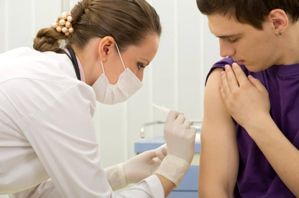 
    Sezonul de vaccinare antigripală va începe până la 1 octombriefoto: Shutterstock  