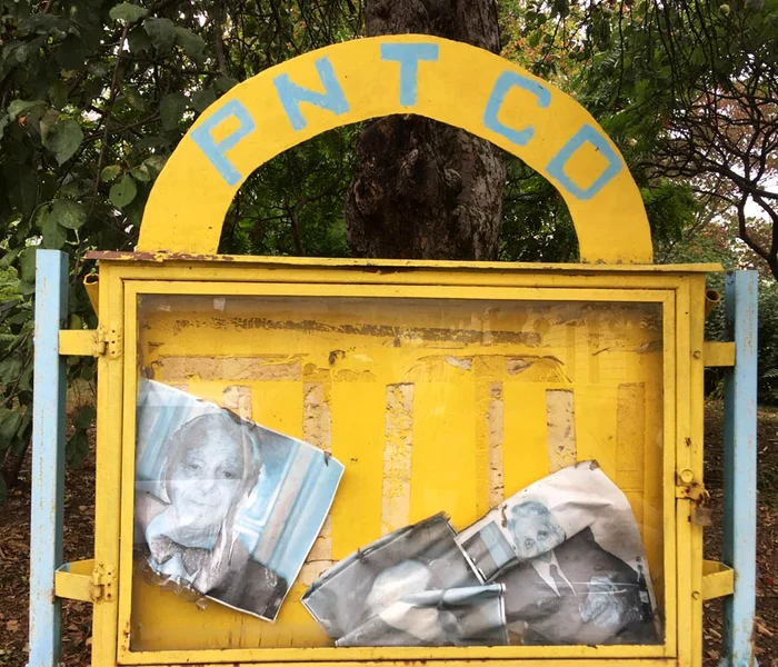 Cu ochii n 3,14 jpeg