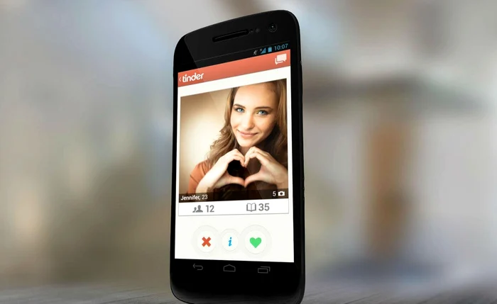 Aplicația Tinder - arhiva foto