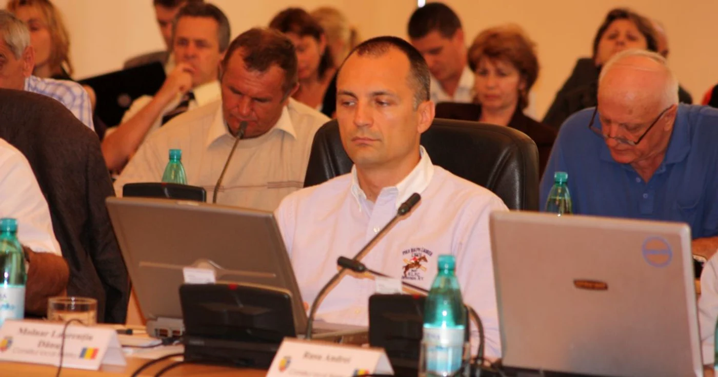 Consilierul local, Daniel Molnar