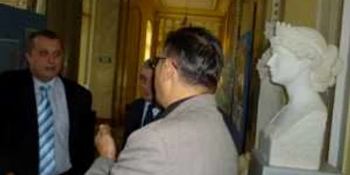 Consilierii locali au luat o pauză de consultări 