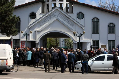 Marioara Zavoranu inmormantare 19 aprilie 2015 FOTO Roberto Sălceanu