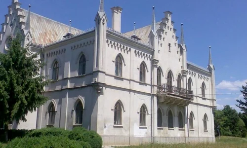 Restaurarea Palatului lui Al  I  Cuza de la Ruginoasa s a încheiat jpeg