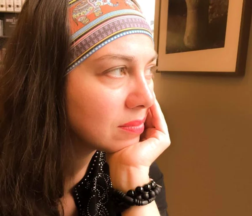 „Ne putem simți în exil, din motive diferite, în propria patrie“ – interviu cu Laura T  ILEA jpeg