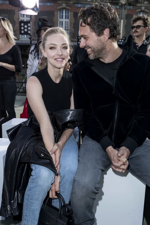 People au défilé de mode Givenchy Hommes printemps été 2017 au Lycée Janson de Sailly à Paris jpeg