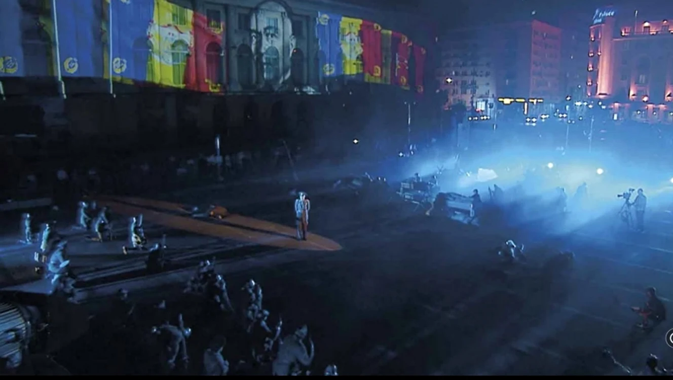 Scenă din „Îmi este indiferent dacă în istorie vom rămâne ca barbari”