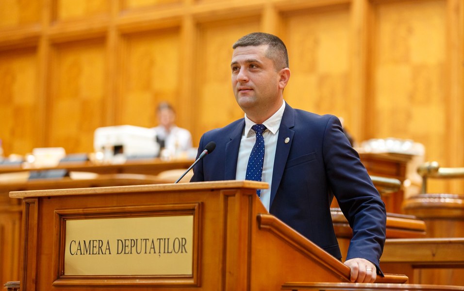 Șefi din companiile de stat și-au mărit salariile de cinci ori în plină criză bugetară. Dezvăluirile ministrului Economiei