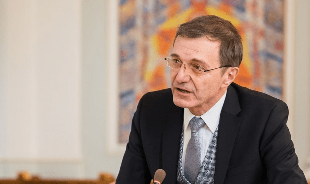 Comitetul Naţional al Istoricilor Români cere două ore de Istorie la gimnaziu şi trei la liceu