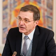 pop ioan aurel presedinte academia romana. foto arhiva personala