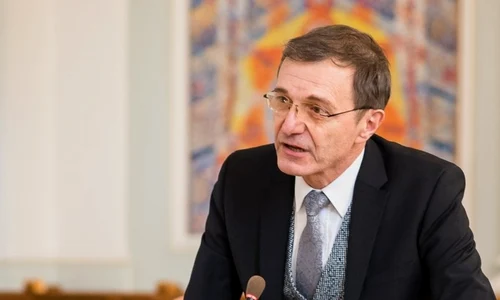 pop ioan aurel presedinte academia romana. foto arhiva personala