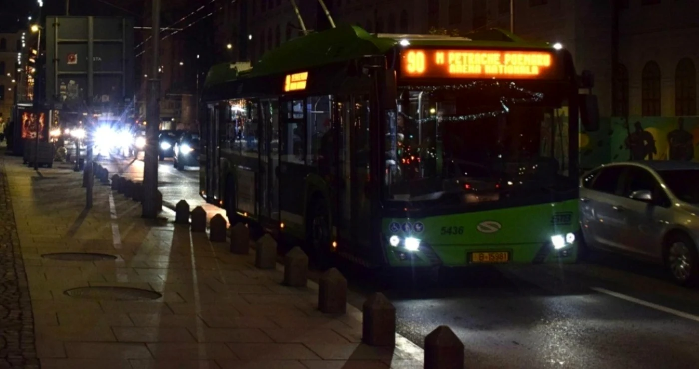 Băiatul dispărut a fost găsit de un şofer de autobuz. FOTO: FB/Primăria Bucureşti