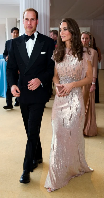 Cele mai sexy imagini cu Kate Middleton. Pozele oficiale sunt foarte cumințifoto: arhivă Click!