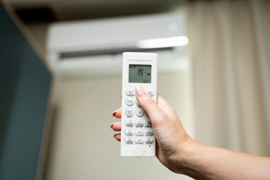 Spune adio aerului condiționat tradițional: milioane de oameni ar putea trece la o soluție de răcire mai ieftină, fără electricitate