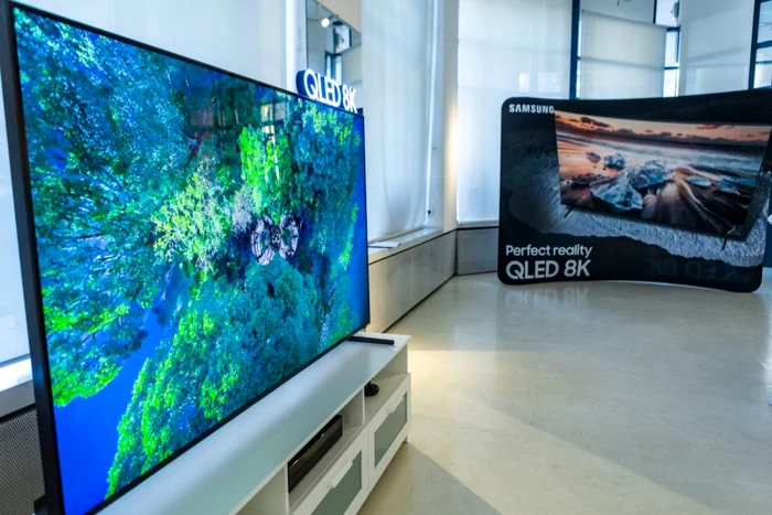 Samsung Q900R QLED 8K