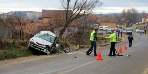 Şoferul a fost oprit într-un final pe raza localităţii Slimnic
