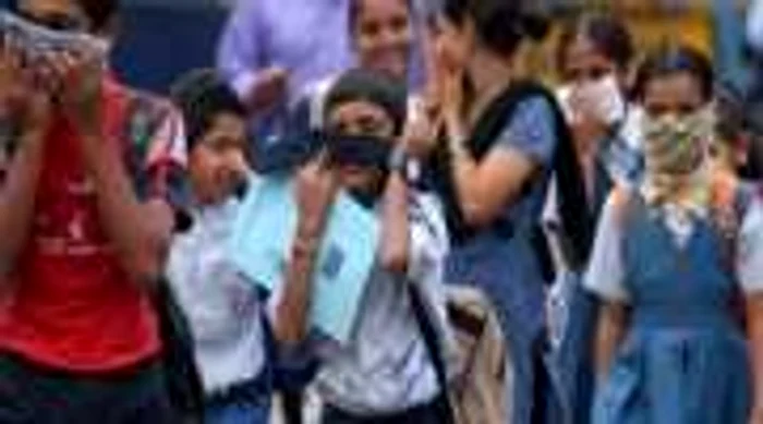 Turcia: O şcoală a fost închisă din cauza contaminării cu gripă porcină