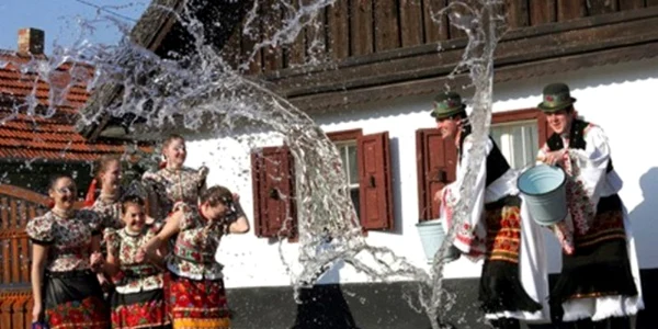 obicei udat fete