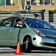 masina autonoma jpeg