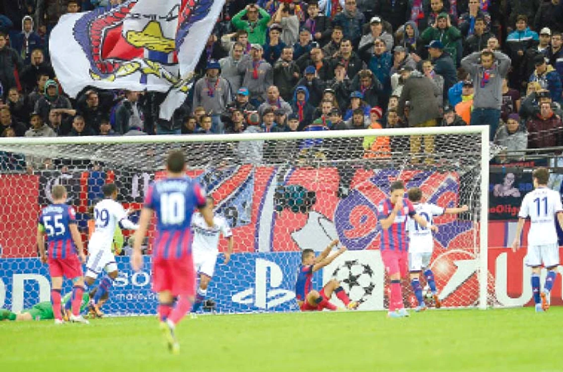Piovaccari n-a rezistat decât 45 de minute pe teren în faţa lui Terry