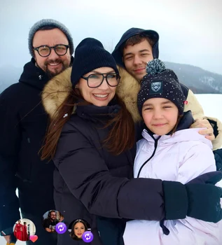 Andra are o familie frumoasa și fericita