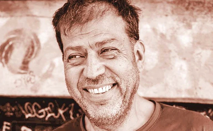 Laura Brat este solistă rock