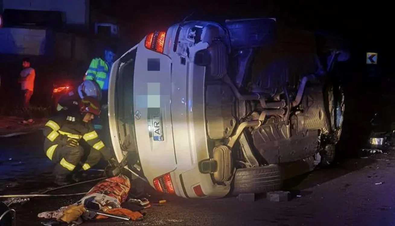 Un grav accident rutier s-a produs în noaptea de vineri spre sâmbătă, 24 iunie, pe DN7 / E81, într-o
