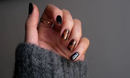 manichiura oja semipermanenta jpg