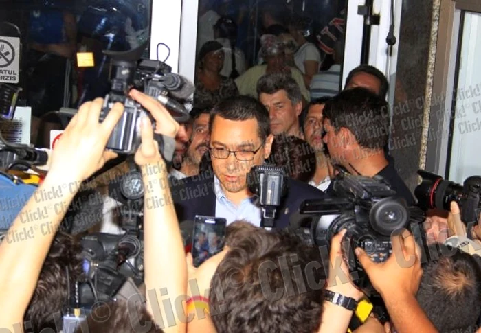 
    Victor Ponta, la Spitalul Floreasca  