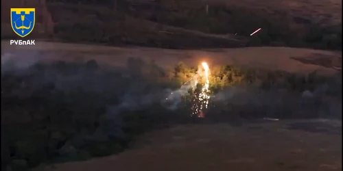 drone dragon aruncatoare de termit incendiar foto captura ecran reddit jpg