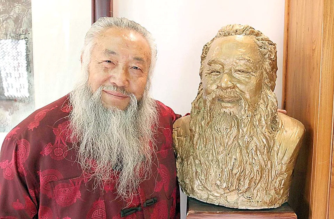 Gu Yuezi, 64 de ani