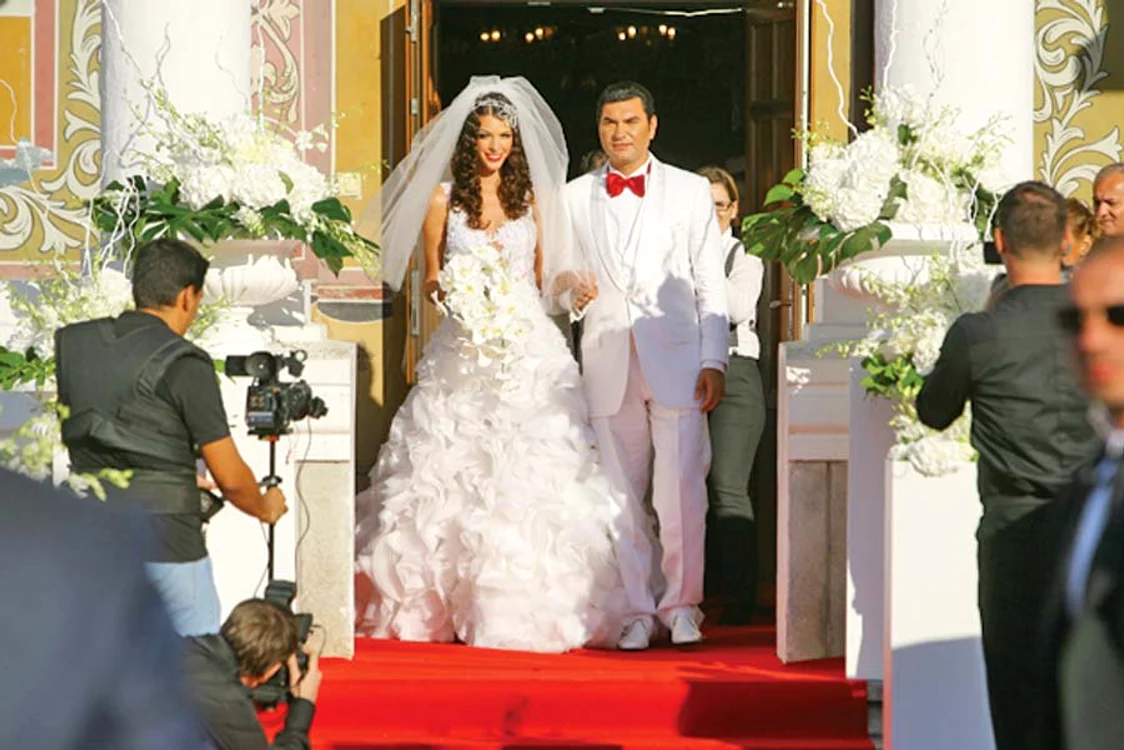 În 2011, Borcea  a dus-o la altar  pe Alina Vidican