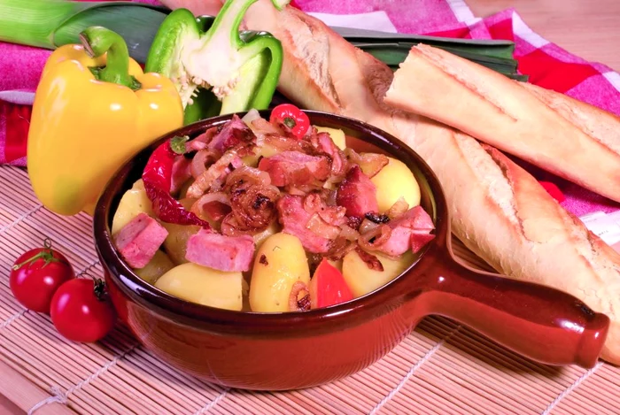 mancare carne legumeFotolia 7372488 Subscription L jpeg