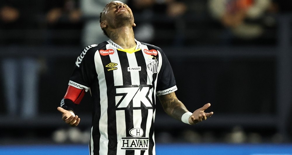 Neymar a lipsit de la Santos ca să-și hrănească viciul timp de 24 de ore. Weekendul nebun al superstarului brazilian