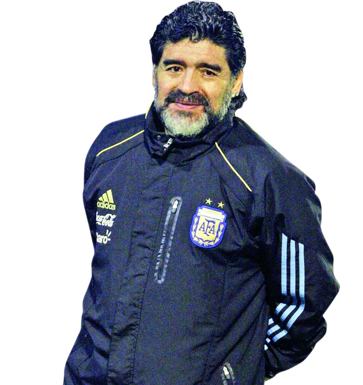 
    Diego Maradona este principalul punct de atracţie la capitolul selecţioneri  
