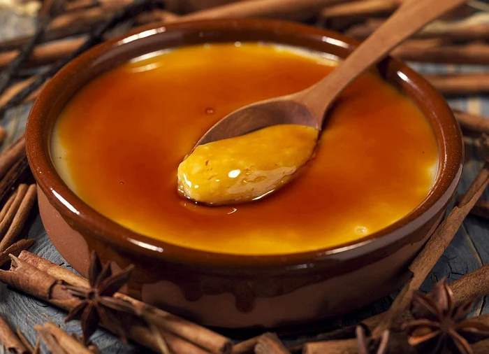 
    Nu pierde ocazia de a prepara un delicios desert al copilăriei!sursa pozei: clickpoftabuna.ro  