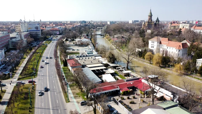 Primarul Timișoarei, Dominic Fritz, a declanșat o campanie de demolare a unor cluburi și terase