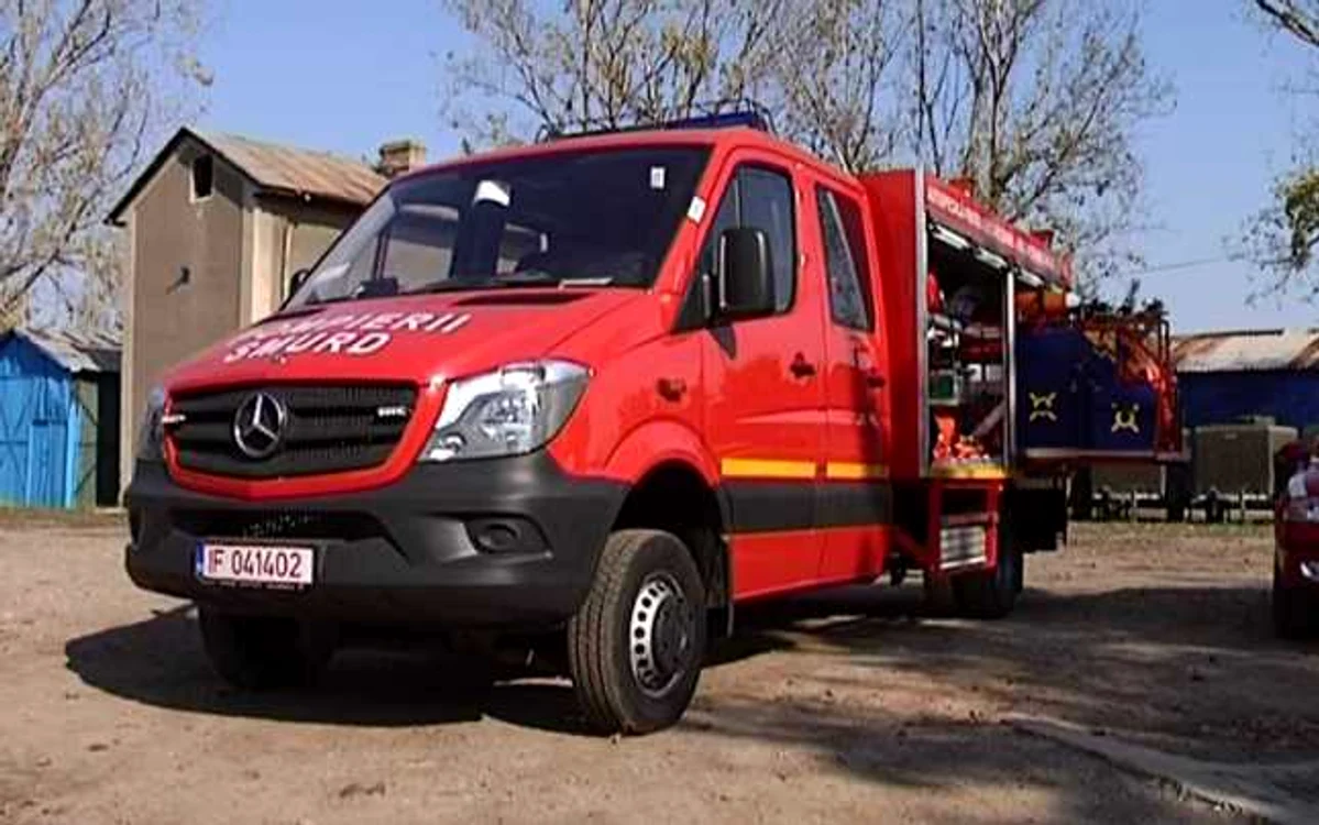 Autospeciala are tracţiune 4X4