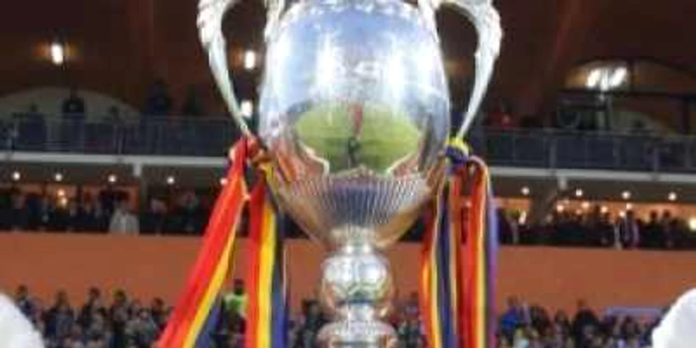 FOTBAL: Craiova - CFR Cluj şi Astra - Dinamo în sferturile Cupei României!