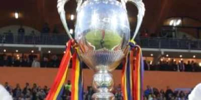 FOTBAL: Craiova - CFR Cluj şi Astra - Dinamo în sferturile Cupei României!