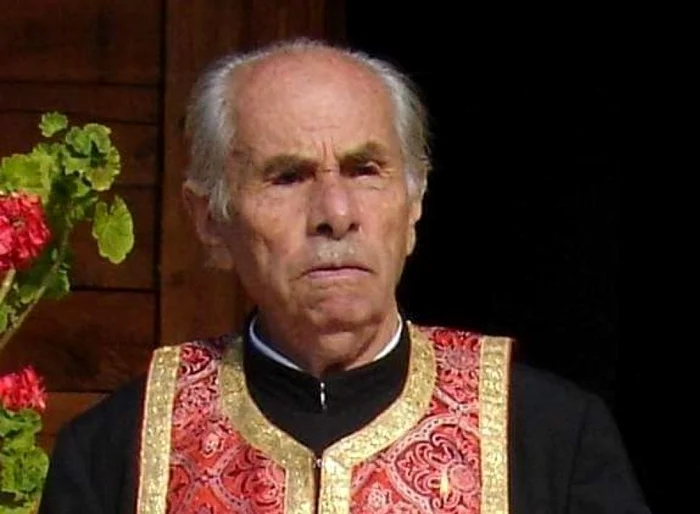 Părintele Nicolae Diaconescu împlinește 100 de ani