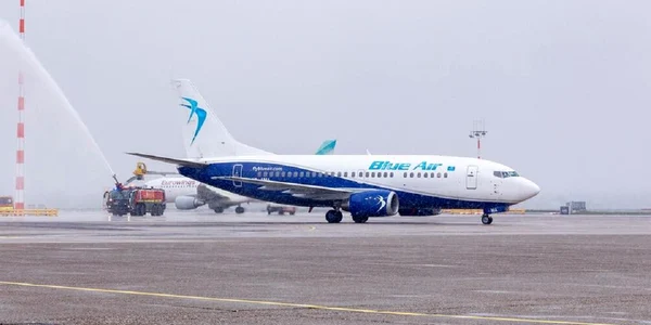 avion blue air jpg