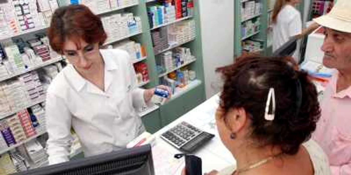 Zece farmacii au fost controlate 