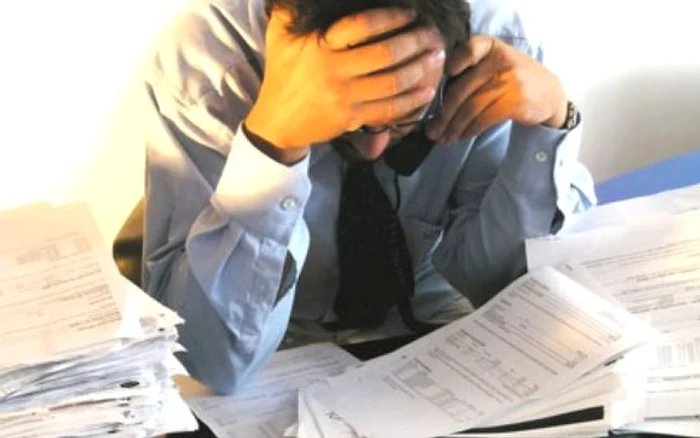 Guvernul are în vedere reducerea cu 50% a posturilor de secretari de stat la nivelul ministerelor şi a cabinetelor acestoraFOTO: Click!