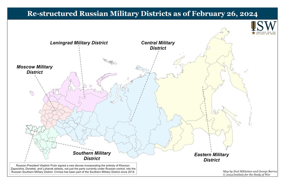 În Rusia, districtele militare Moscova și Leningrad au fost recreate, iar cel de Sud a fost extins