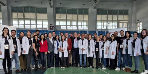 caravana medicala jfif