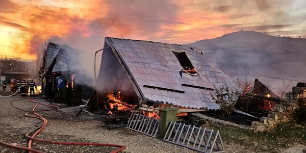 incendiu ferma dacilor 