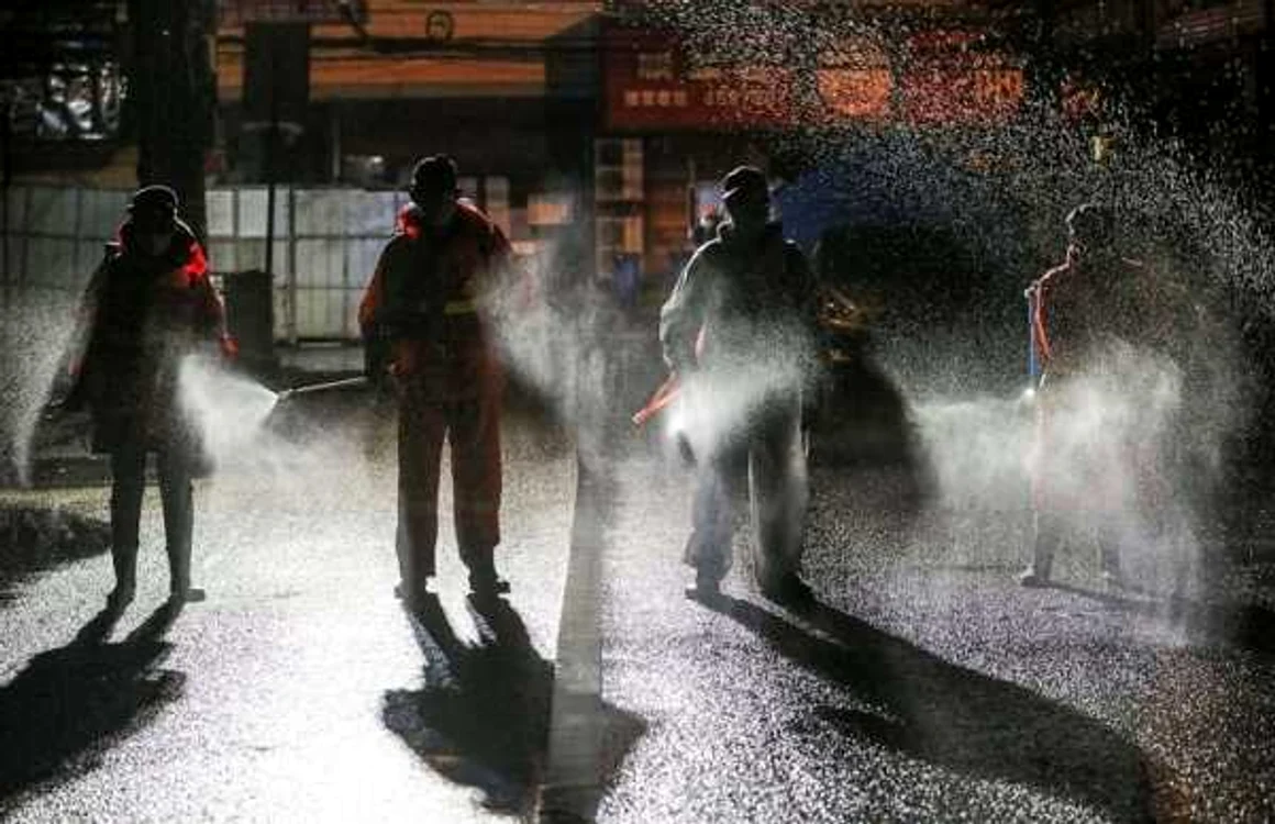 Dispersarea de dezinfectant pune în pericol sănătatea oamenilor