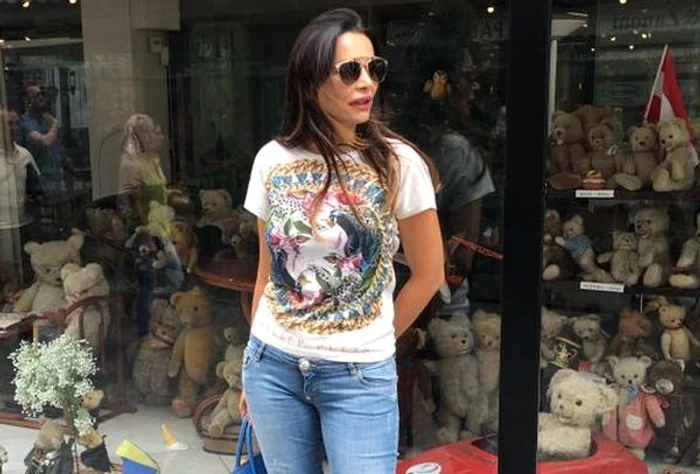 
    Brigitte s-a fotografiat pe străzile din Vienafoto: arhiva personală  