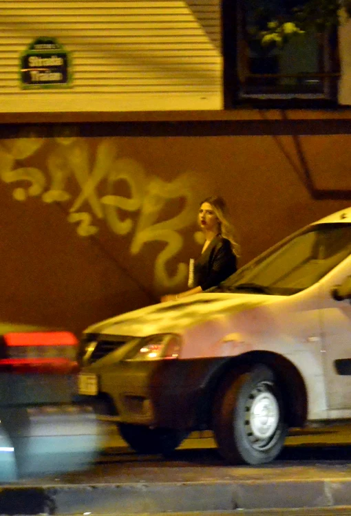 Lidia Buble, cu «ochii-n patru» după fotoreporteri