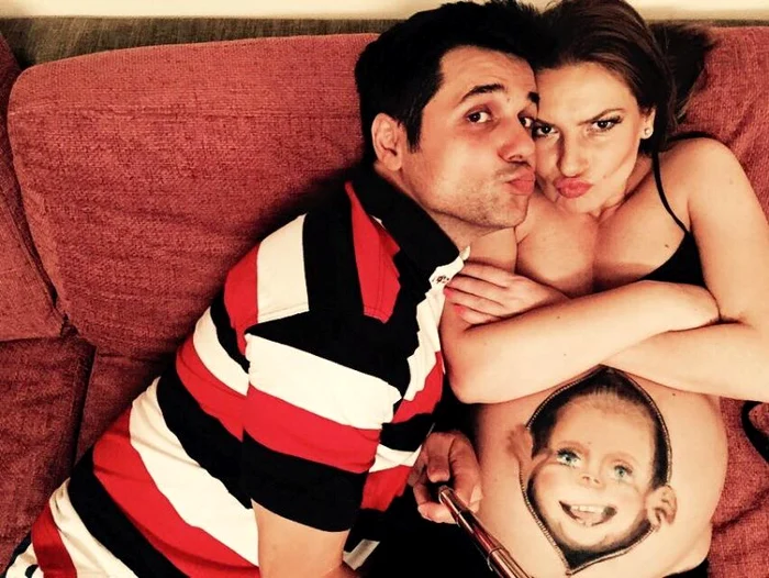 Cove este în al nouălea cer după ce soţia i-a dăruit un băieţelfoto: arhiva personală